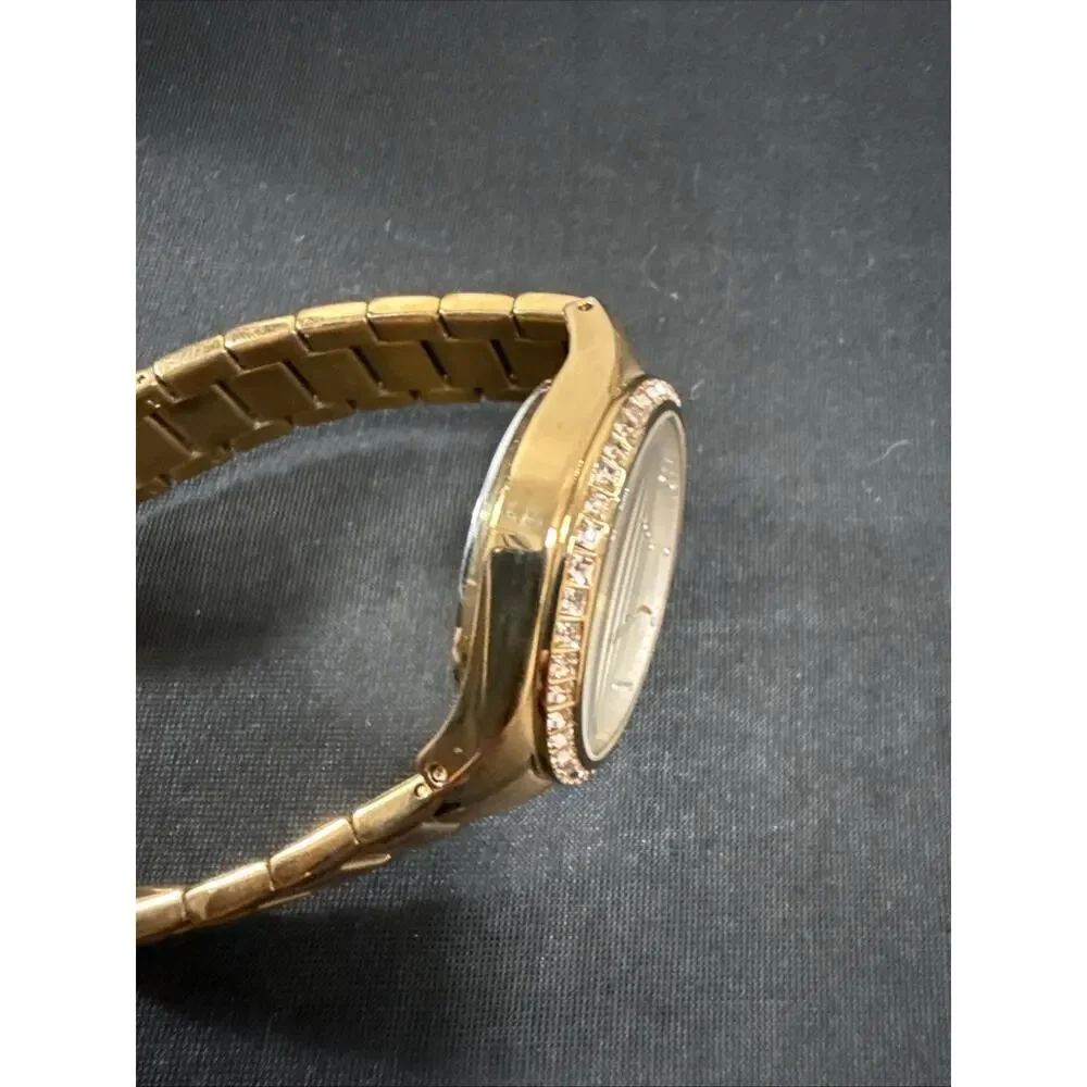 FOSSIL BQ-1096 Women’s Wristwatch New Battery! Looks And Runs Excellent!!! (B21)